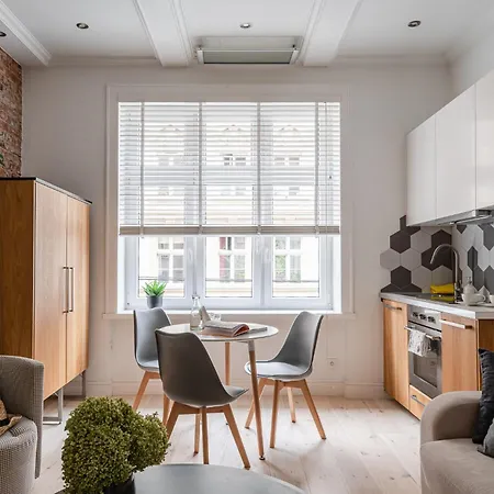 Apartment Comfort & Modern By Market Square With Ac As S5a Wroclaw